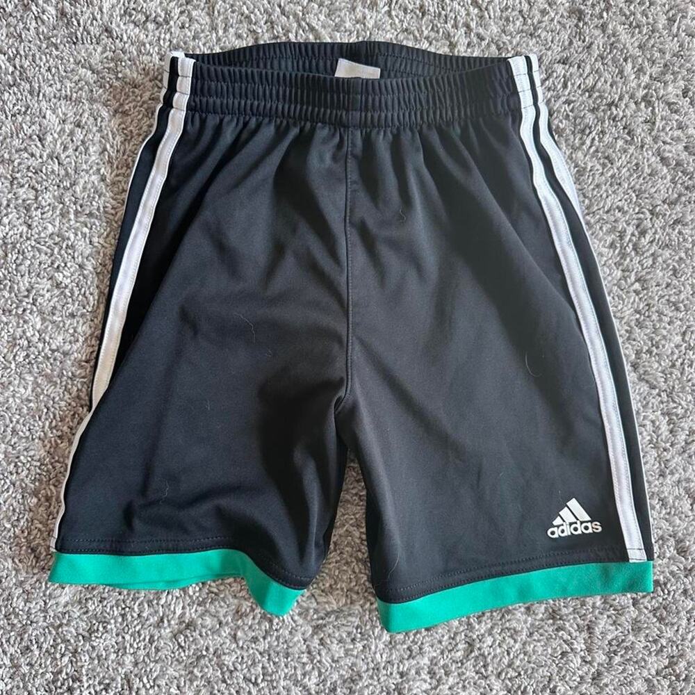 Adidas Boys Size 7 Black Athletic Shorts